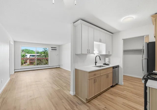 Photo 3 of Condo for sale at 14630 Garrett Ave #611, Saint Paul, MN 55124 | MLS# 6824533 | Listing updated on 2026-09-15