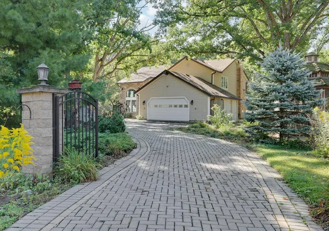 Photo 2 of Sale Pending at 4450 138th Court W, Rosemount, MN 55068 | MLS# 7000924 | Listing updated on 2026-09-13