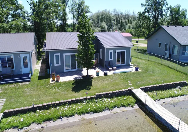 Listing Photo 4 - Condo for sale in building located at 27096 Little Floyd Lake Rd, Detroit Lakes, MN 56501