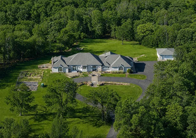 Photo 2 of Single family home for sale at 11832 County Rd 51, Saint Joseph, MN 56374 | MLS# 7006121 | Listing updated on 2026-09-12