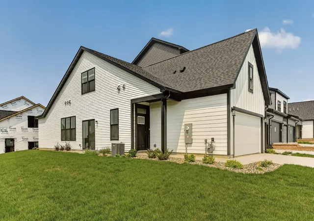 Photo 2 of Single family home for sale at 2711 Bentgrass Rd Nw, Rochester, MN 55901 | MLS# 7009787 | Listing updated on 2026-09-11