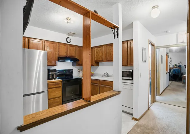 Photo 2 of Condo for sale at 1000 41st Avenue Ne #204, Minneapolis, MN 55421 | MLS# 7012628 | Listing updated on 2026-09-10