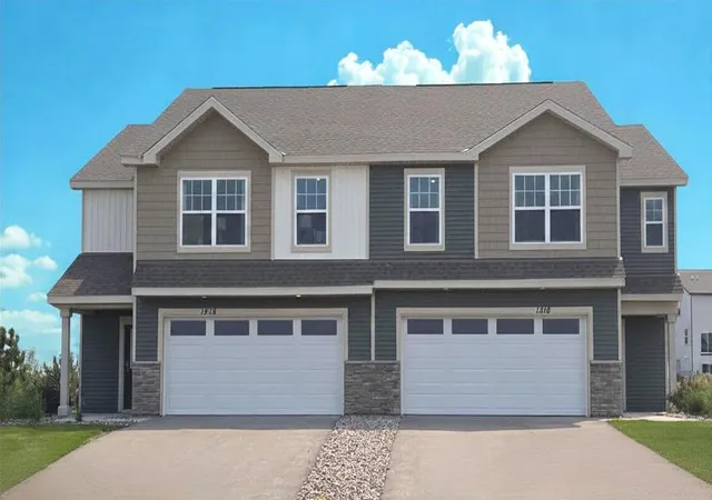 Townhouse for sale at 1916 Highview Ter, Shakopee, MN 55379 | MLS# 7013706