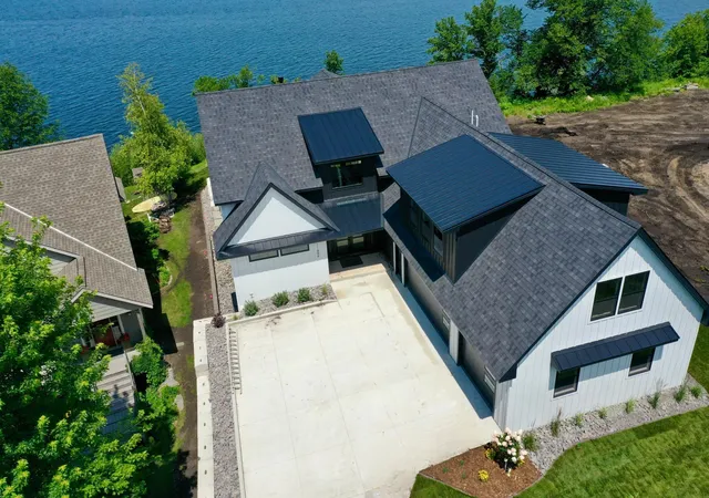 Photo 3 of Mansion for sale at 11694 Indian Beach Rd, Spicer, MN 56288 | MLS# 7013840 | Listing updated on 2026-09-08
