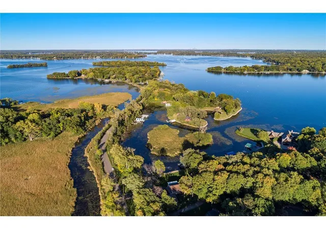Photo 3 of Land for sale at 4720 Lagoon Dr, Mound, MN 55364 | MLS# 7014617 | Listing updated on 2026-09-12