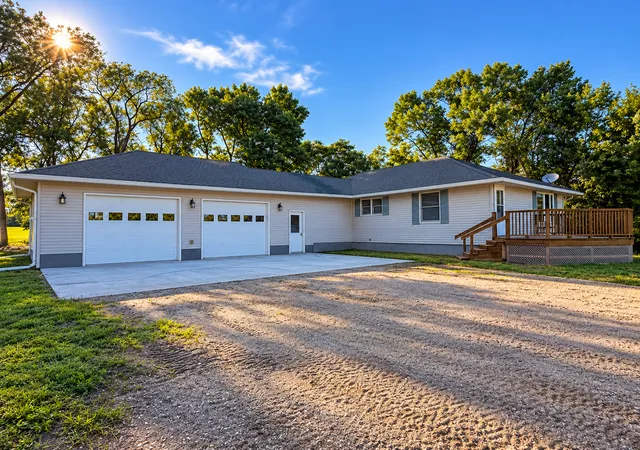 Photo 2 of Single family home for sale at 610 6th Street, Hope, ND 58046 | MLS# 7016889 | Listing updated on 2026-09-10