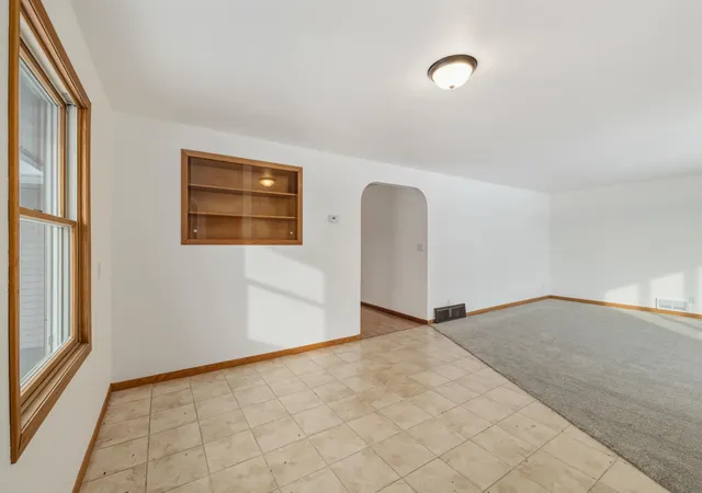 Photo 3 of Single family home for sale at 610 6th Street, Hope, ND 58046 | MLS# 7016889 | Listing updated on 2026-09-10
