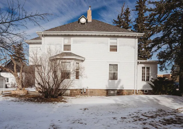 Photo 71 of Single family home for sale at 514 2nd Avenue SE, Jamestown, ND 58401 | MLS# 7019381 | Listing updated on 2026-09-15