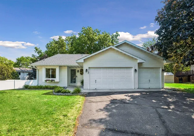 Photo 2 of Sale Pending at 17350 Foliage Ave, Farmington, MN 55024 | MLS# 7020088 | Listing updated on 2026-09-14