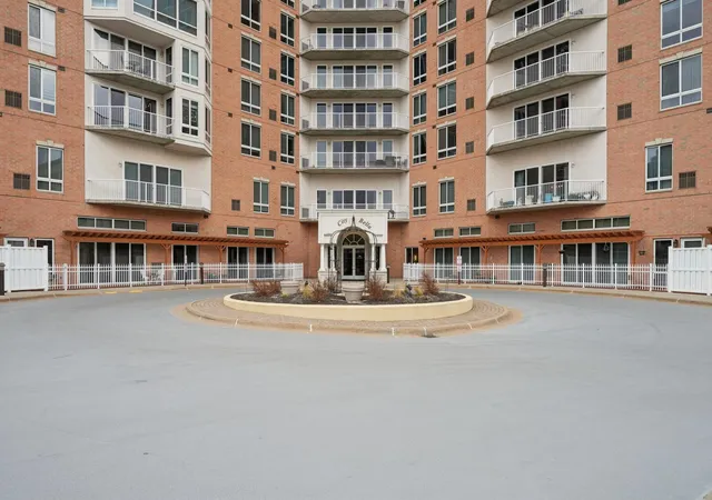 Photo 2 of Condo for sale at 6600 Lyndale Ave S #402, Minneapolis, MN 55423 | MLS# 7021199 | Listing updated on 2026-09-10