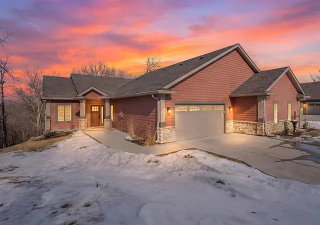 Photo 2 of Single family home for sale at 468 Panorama Cir Nw, Rochester, MN 55901 | MLS# 7021381 | Listing updated on 2026-09-10