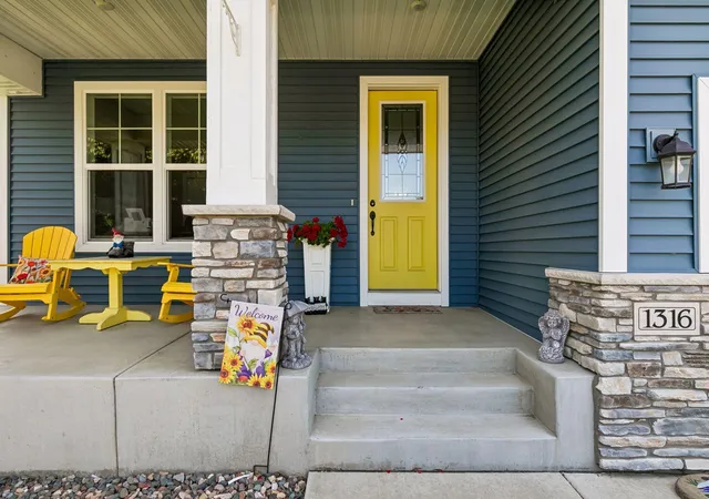 Photo 4 of Single family home for sale at 1316 Blf Border Rd, New Richmond, WI 54017 | MLS# 7032541 | Listing updated on 2026-09-14