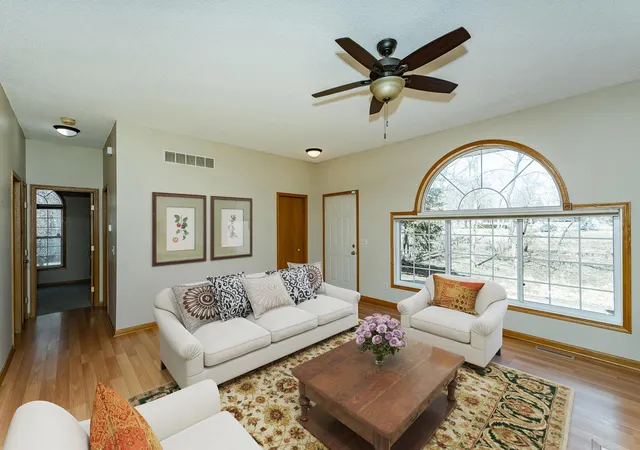 Photo 2 of Single family home for sale at 1937 Cabernet Ln Nw, Rochester, MN 55901 | MLS# 7033128 | Listing updated on 2026-09-14