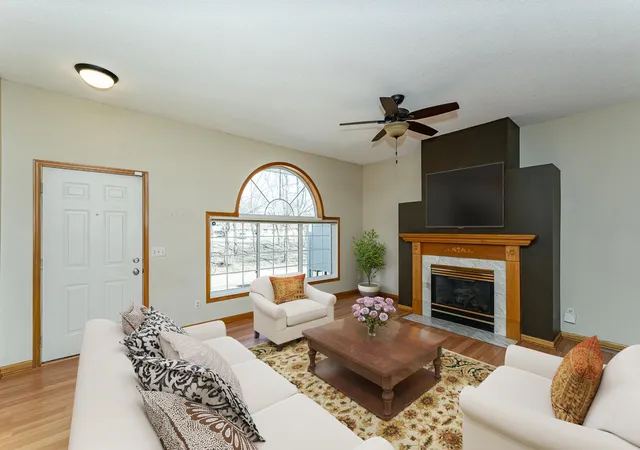 Photo 3 of Single family home for sale at 1937 Cabernet Ln Nw, Rochester, MN 55901 | MLS# 7033128 | Listing updated on 2026-09-14