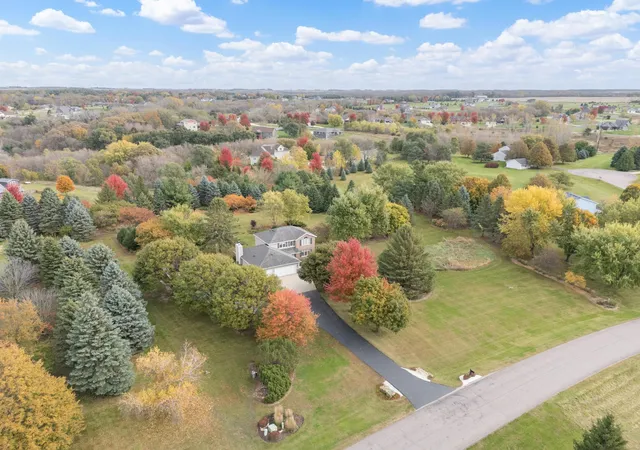 Photo 3 of Single family home for sale at 3680 Arlington Ln Se, Rochester, MN 55904 | MLS# 7036489 | Listing updated on 2026-09-10