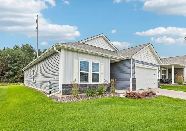 Photo 3 of Single family home for sale at 5475 395th Street, North Branch, MN 55056 | MLS# 7038898 | Listing updated on 2026-09-10