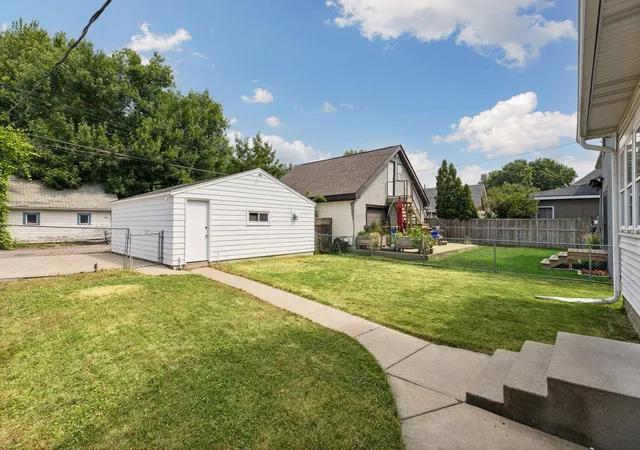 Photo 3 of Sale Pending at 2147 Dayton Ave, Saint Paul, MN 55104 | MLS# 7039430 | Listing updated on 2026-09-21