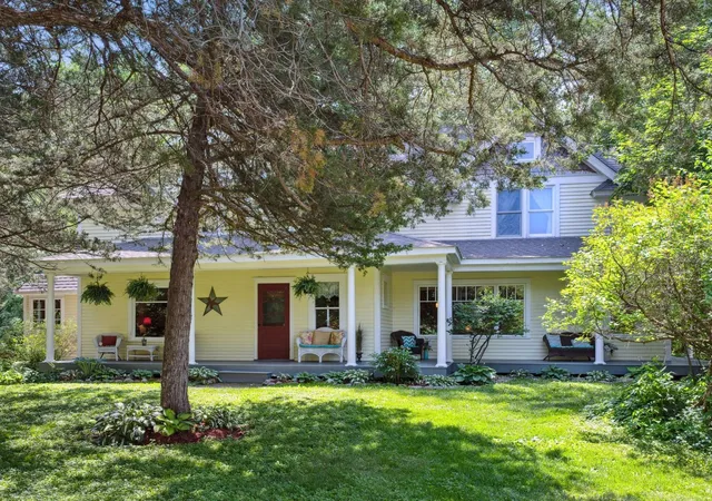 Photo 2 of Single family home for sale at 14425 County Rd 112, Montrose, MN 55363 | MLS# 7039645 | Listing updated on 2026-09-11