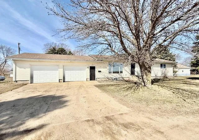 Photo 1 of Sale Pending at 475 E Csah 10, Vesta, MN 56292 | MLS# 7041331 | Listing updated on 2026-10-16