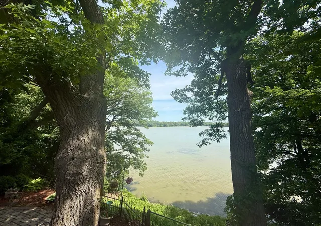 Photo 3 of Sale Pending at 1907 S Shore Dr, Albert Lea, MN 56007 | MLS# 7042294 | Listing updated on 2026-09-10
