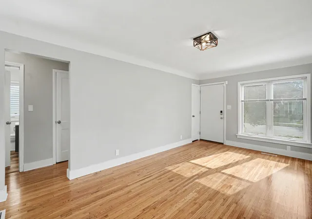 Photo 4 of Single family home for sale at 2601 Girard Ave N, Minneapolis, MN 55411 | MLS# 7043355 | Listing updated on 2026-09-14