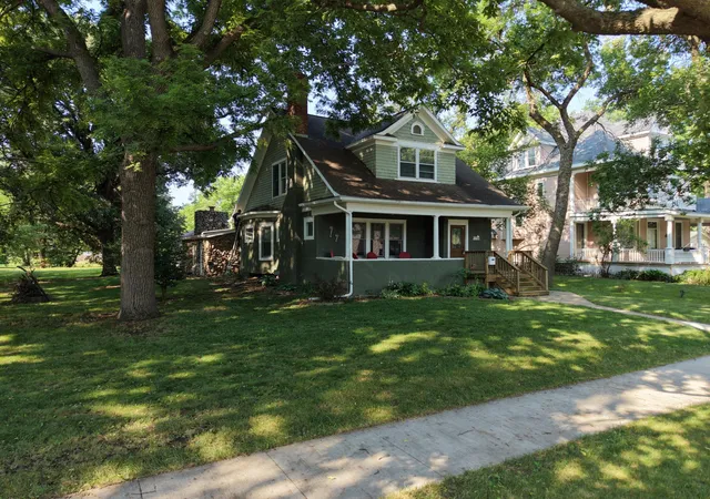 Photo 1 of Single family home for sale at 361 Emory St, Tracy, MN 56175 | MLS# 7044114 | Listing updated on 2026-09-14