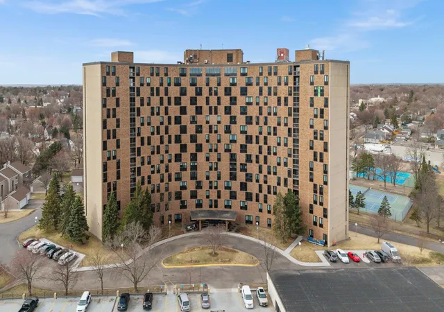 Condo for sale at 1181 Edgcumbe Rd #1712, Saint Paul, MN 55105 | MLS# 7044694
