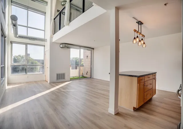 Photo 3 of Condo for sale at 1829 3rd Avenue S #203, Minneapolis, MN 55404 | MLS# 7045507 | Listing updated on 2026-09-15