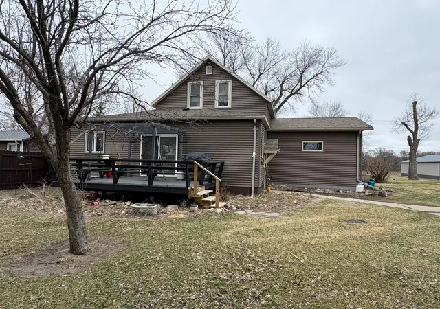 Photo 3 of Single family home for sale at 237 S Paul St, Appleton, MN 56208 | MLS# 7047806 | Listing updated on 2026-09-15