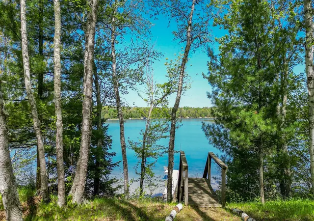Photo 2 of Single family home for sale at 19520 Blue Ln E, Emily, MN 56447 | MLS# 7049265 | Listing updated on 2026-09-11