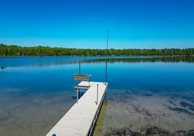 Photo 3 of Single family home for sale at 19520 Blue Ln E, Emily, MN 56447 | MLS# 7049265 | Listing updated on 2026-09-11