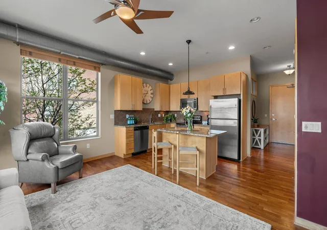 Photo 3 of Condo for sale at 3640 Wooddale Ave S #121, Minneapolis, MN 55416 | MLS# 7051021 | Listing updated on 2026-09-15