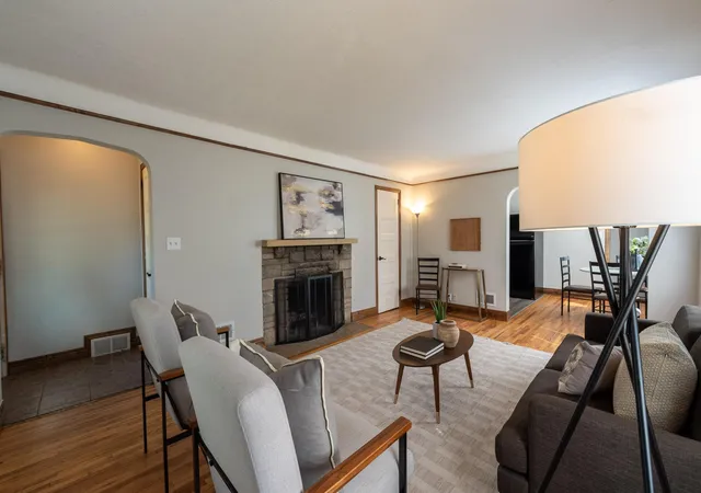 Listing Photo 5 - Condo for sale in building located at 5433/5435 Penn Ave S, Minneapolis, MN 55419