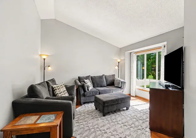 Photo 3 of Single family home for sale at 16382 Goodview Trl, Lakeville, MN 55044 | MLS# 7053947 | Listing updated on 2026-09-10