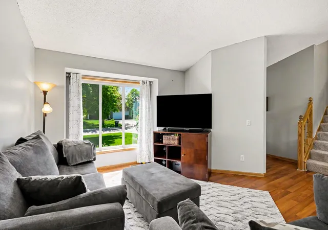 Photo 4 of Single family home for sale at 16382 Goodview Trl, Lakeville, MN 55044 | MLS# 7053947 | Listing updated on 2026-09-10