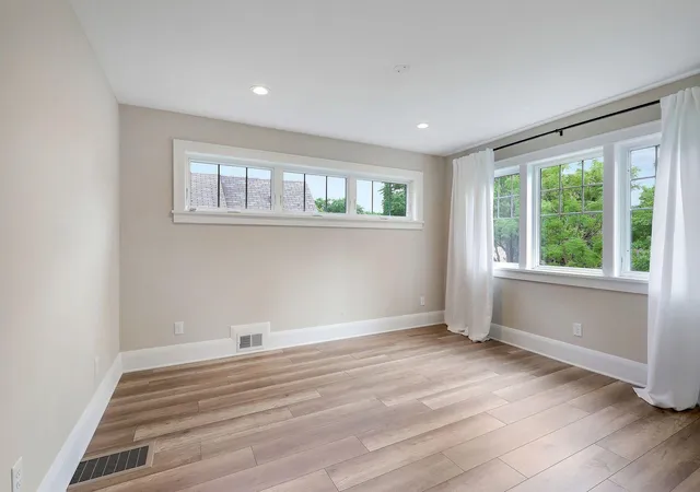 Photo 3 of Single family home for sale at 5248 Beard Ave S, Minneapolis, MN 55410 | MLS# 7053993 | Listing updated on 2026-09-15