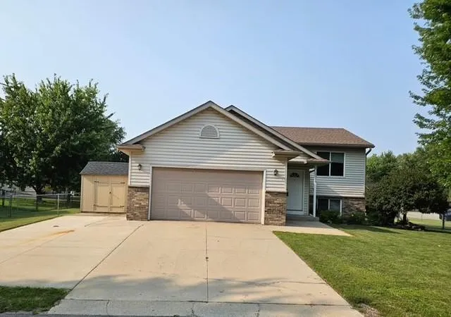 Photo 1 of Sale Pending at 2300 22nd Drive Sw, Austin, MN 55912 | MLS# 7054470 | Listing updated on 2026-09-08