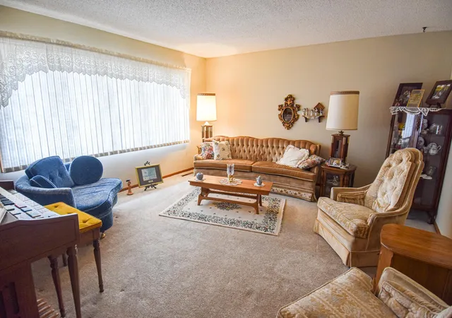 Photo 3 of Single family home for sale at 610 Kneale Ave S, Thief River Falls, MN 56701 | MLS# 7054750 | Listing updated on 2026-09-12