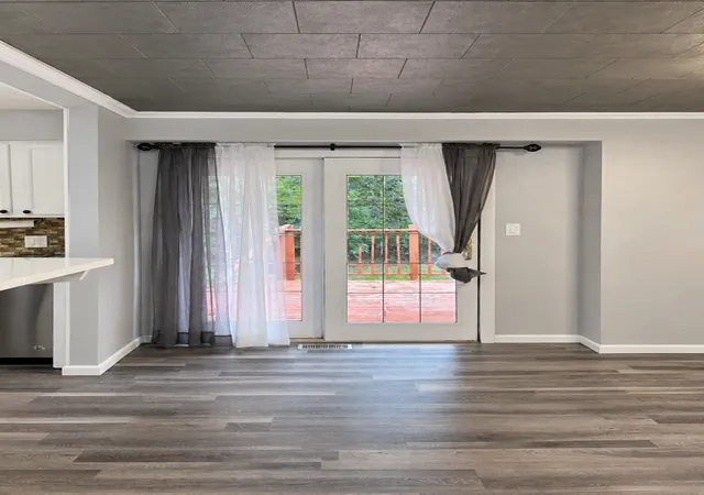 Photo 3 of Single family home for sale at 7516 Arthur St Ne, Minneapolis, MN 55432 | MLS# 7055884 | Listing updated on 2026-09-15