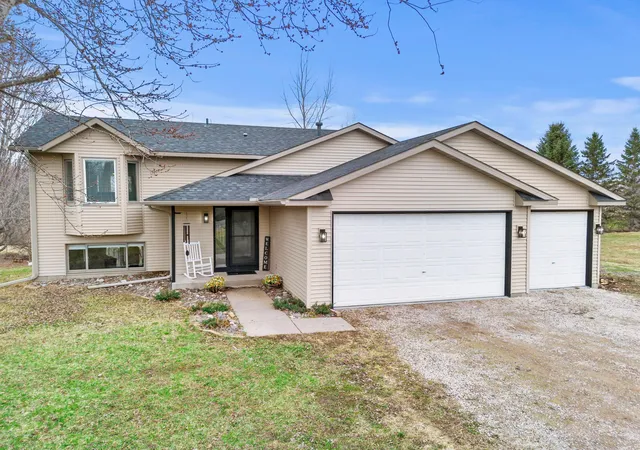 Photo 1 of Single family home for sale at 46645 Acacia Trl, Stanchfield, MN 55080 | MLS# 7056388 | Listing updated on 2026-09-11
