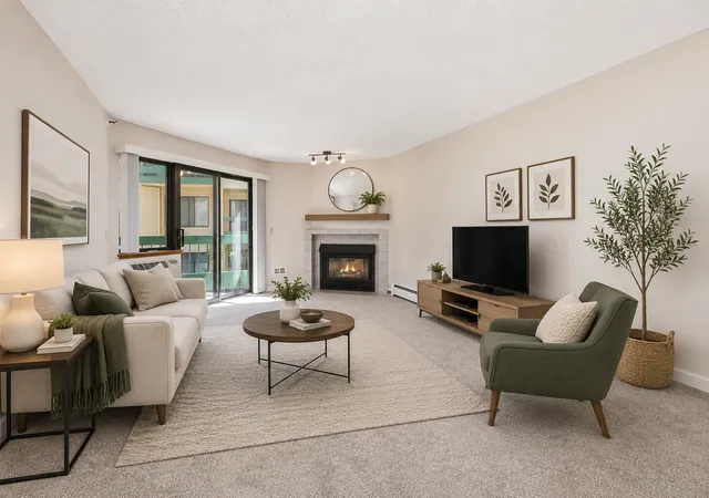 Photo 3 of Condo for sale at 7605 Edinborough Way #6214, Minneapolis, MN 55435 | MLS# 7056727 | Listing updated on 2026-09-11