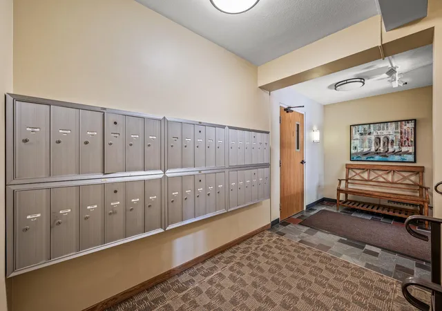 Photo 4 of Condo for sale at 1901 Emerson Ave S #303, Minneapolis, MN 55403 | MLS# 7056860 | Listing updated on 2026-09-11