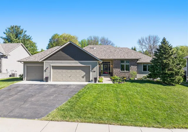 Photo 1 of Single family home for sale at 719 Eastridge Dr, Northfield, MN 55057 | MLS# 7057207 | Listing updated on 2026-09-10
