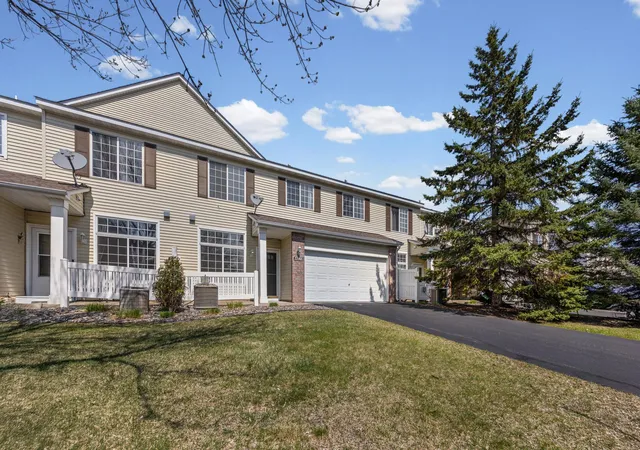 Photo 3 of Sale Pending at 17868 96th Avenue N, Maple Grove, MN 55311 | MLS# 7057380 | Listing updated on 2026-09-14