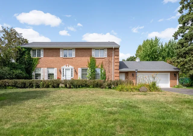 Photo 1 of Single family home for sale at 665 Arcadia Dr, Saint Paul, MN 55118 | MLS# 7057470 | Listing updated on 2026-10-07