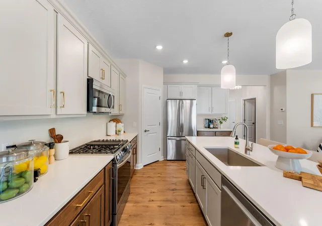 Photo 3 of Single family home for sale at 17725 Everest Ave, Lakeville, MN 55044 | MLS# 7057917 | Listing updated on 2026-09-11