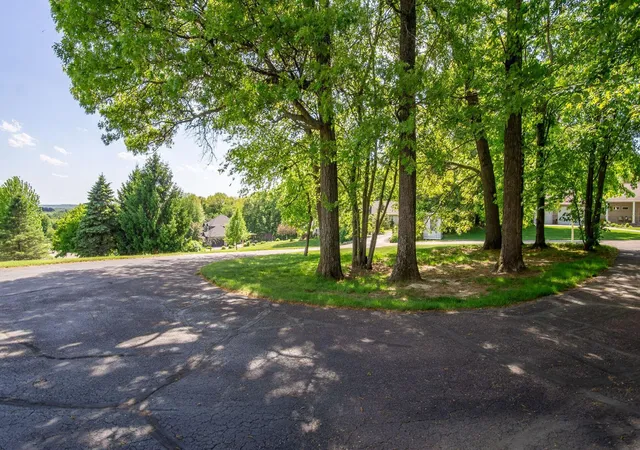 Photo 98 of Single family home for sale at E5110 Interlachen Blvd, Eleva, WI 54738 | MLS# 7058253 | Listing updated on 2026-09-15