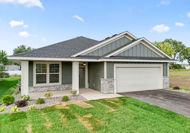 Photo 1 of Single family home for sale at 17717 Everest Ave, Lakeville, MN 55044 | MLS# 7058959 | Listing updated on 2026-09-11