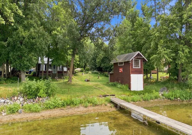 Photo 1 of Single family home for sale at 1250 E Shore Dr, Detroit Lakes, MN 56501 | MLS# 7060381 | Listing updated on 2026-09-10