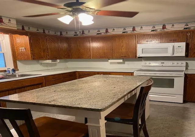 Photo 3 of Single family home for sale at 76 4th Avenue E, Wood Lake, MN 56297 | MLS# 7060954 | Listing updated on 2026-09-11